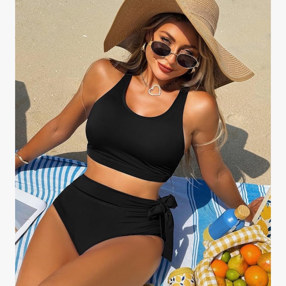 Zaful Black Bikini Set with High-Waisted Bottoms 8-10 - Picture 4 of 8